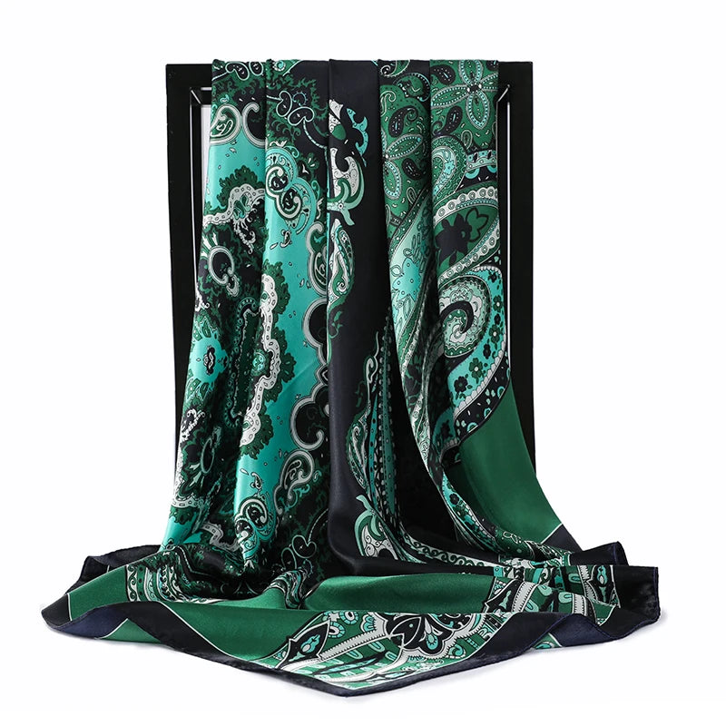 Foulard Petit Carré Vert Émeraude 90*90cm
