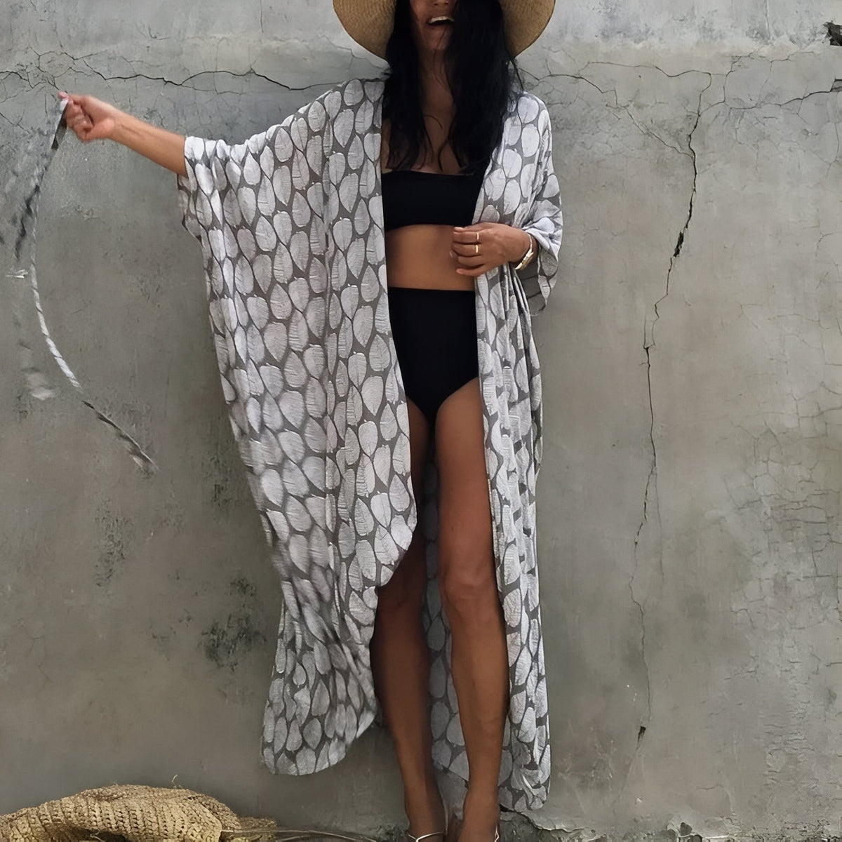 Long Kimono de Plage à Imprimé Graphique mise en scène portée - Beige - Noir - Rouge - Gris - Bleu Ciel - Bleu Marine - Violet