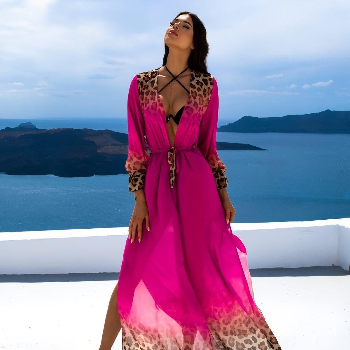 Kimono de Plage Imprimé Leopard portée en extérieur - Fuschia - Blanc - Orange - Noir