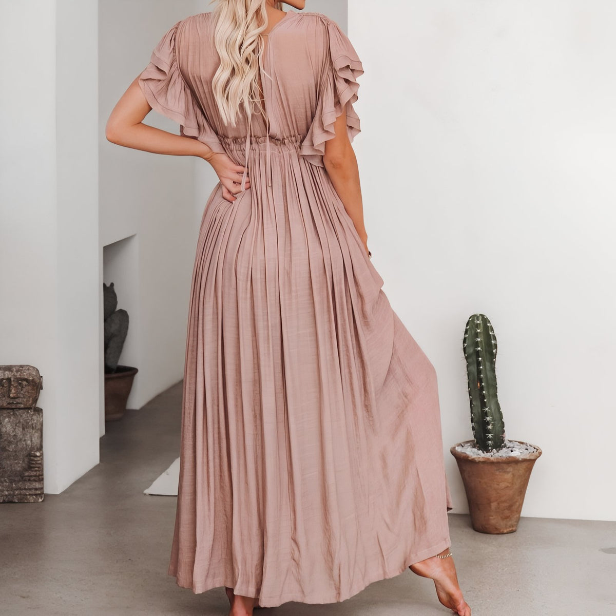 Robe de Plage Style Oversize portée de dos - Bleu - Lavande - Noir - Rouge Brique - Gris - Vert Clair - Vert Foncé - Rose Clair - Blanc - Beige