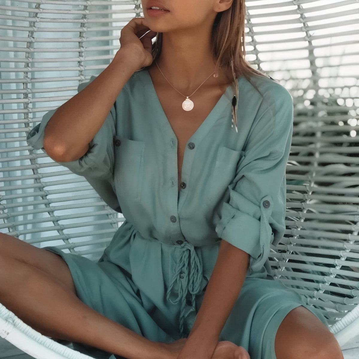 Robe de Plage Longue Style Chemisier portée assise - Vert - Blanc