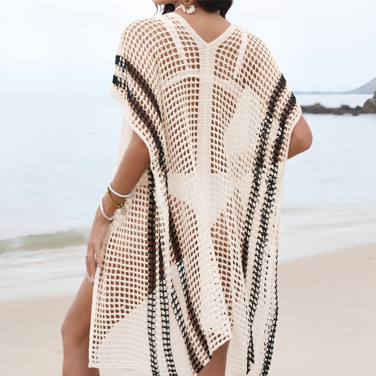 Pareo de Plage Rayée en Crochet portée à la main - Blanc - Noir - Beige