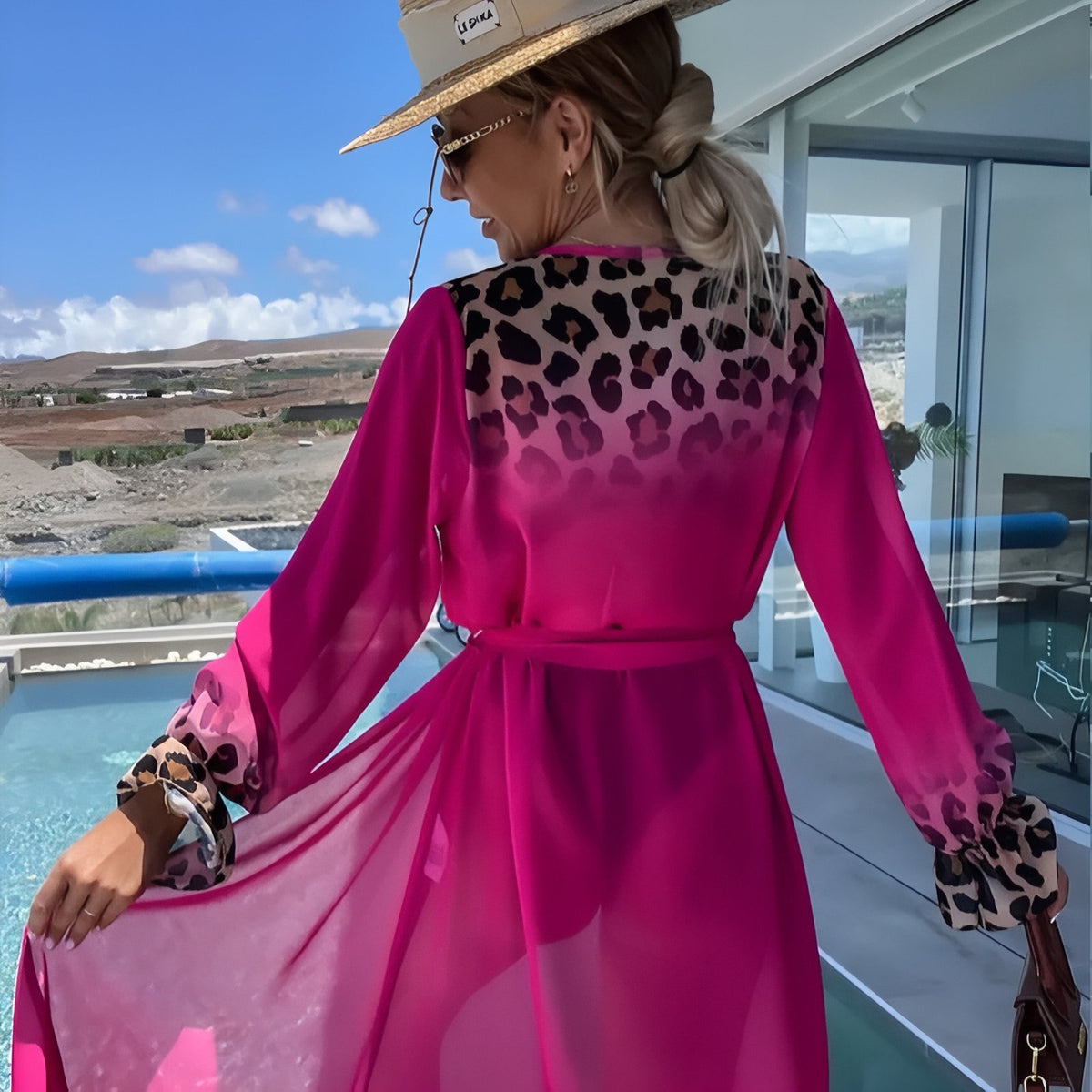Kimono de Plage Imprimé Leopard portée à la main - Fuschia - Blanc - Orange - Noir