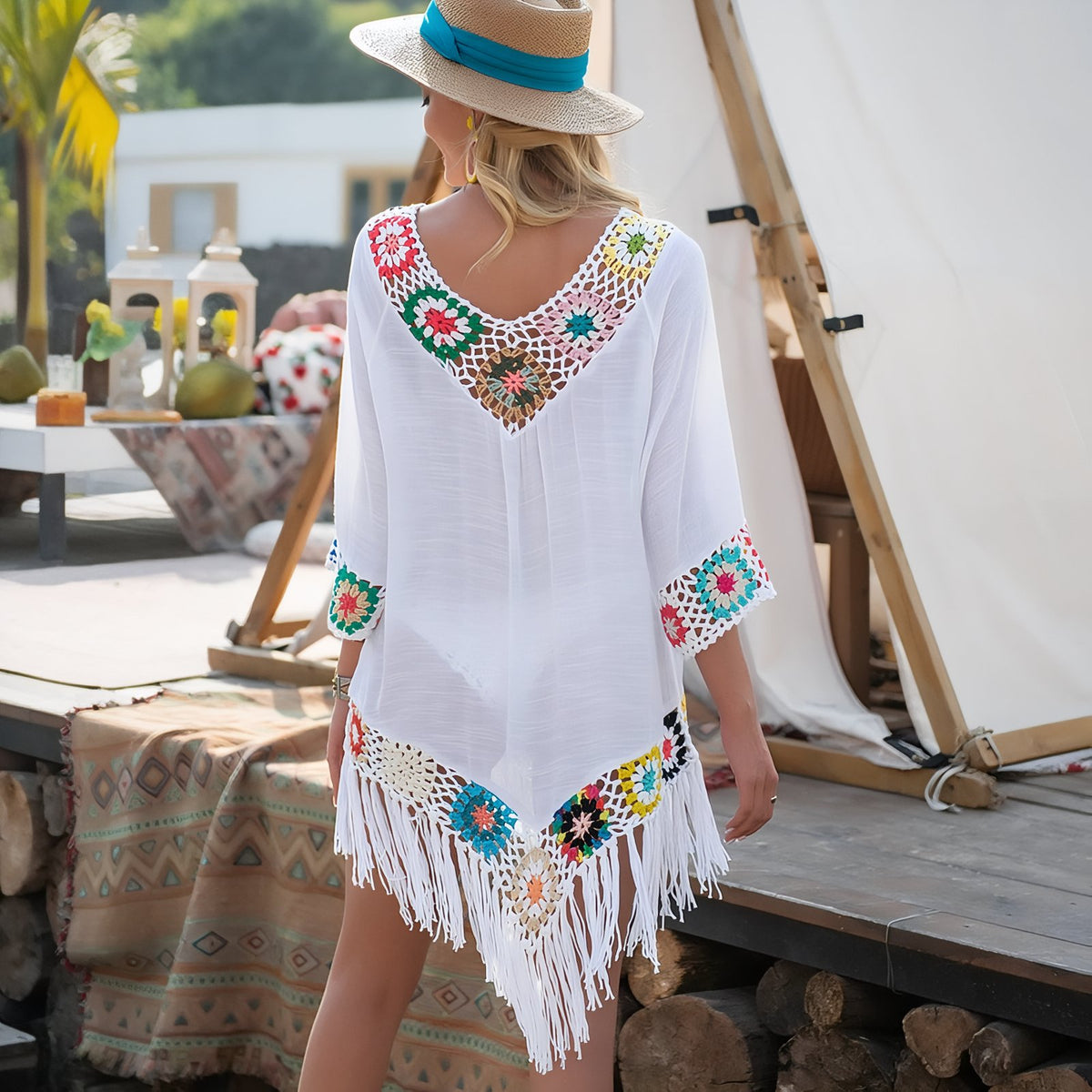 Robe Paréo à Franges portée de dos - Beige - Bleu Ciel - Noir