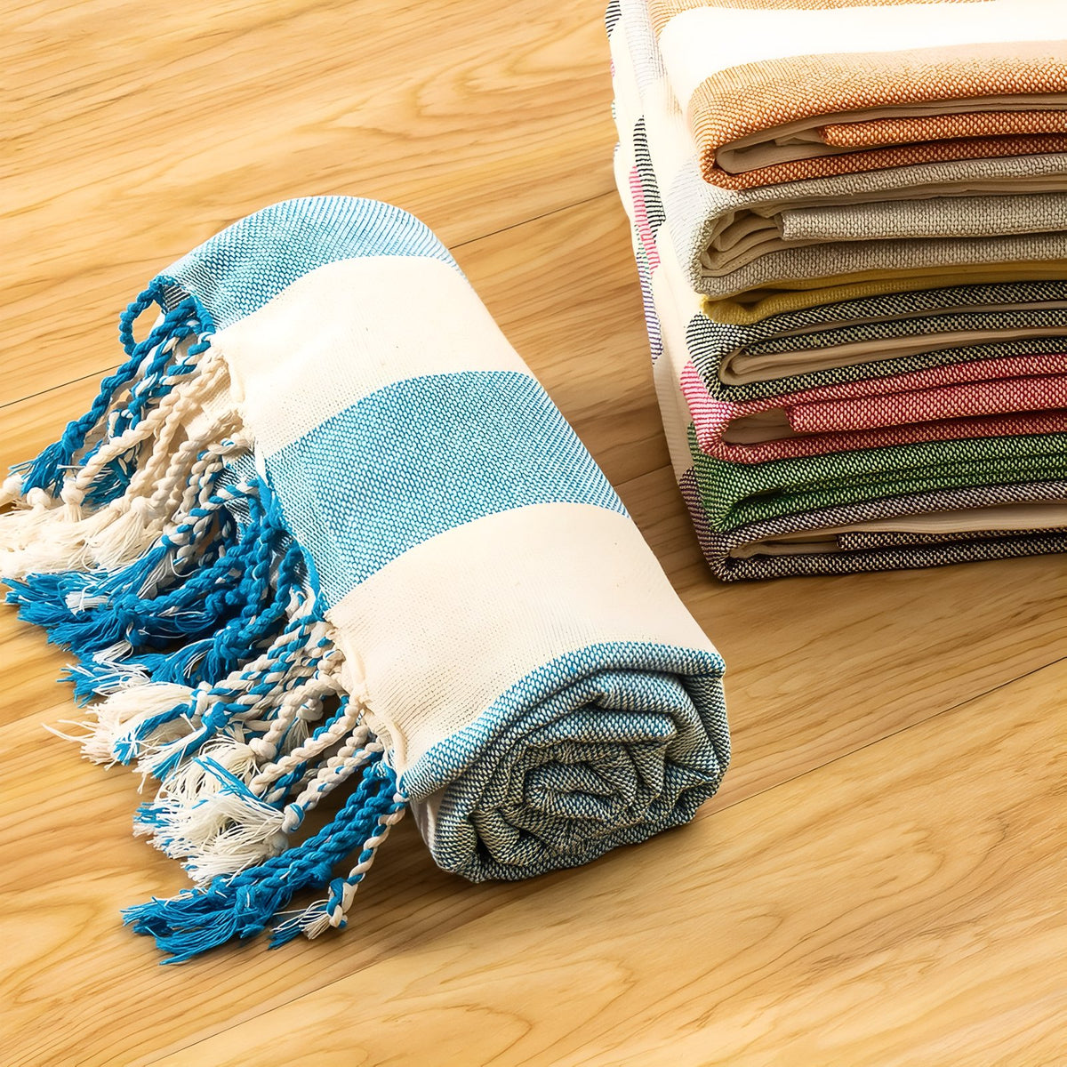 Drap de Plage Fouta roulé avec franges - Orange - Jaune - Bleu Ciel - Violet - Rose - Rouge - Vert - Gris Clair - Gris Foncé - Bleu Marine