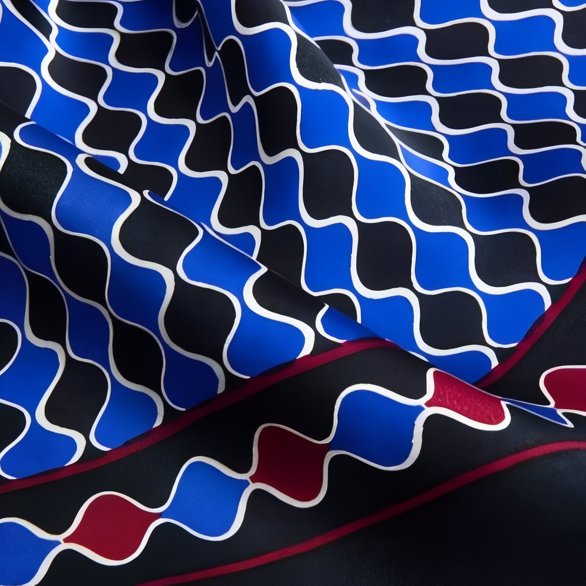 Echarpe de Soie Homme détail motif ondulé - Rouge - Bleu Marine et Rouge - Bleu et Noir - Bleu Nuit et Rouge - Gris et Noir - Gris Ardoise et Rouge Bordeaux - Jaune Moutarde et Noir - Bordeaux et Crème - Noir et Blanc - Noir et Rouge - Gris et Rouge - Rouge et Noir - Bleu et Or - Bordeaux et Jaune