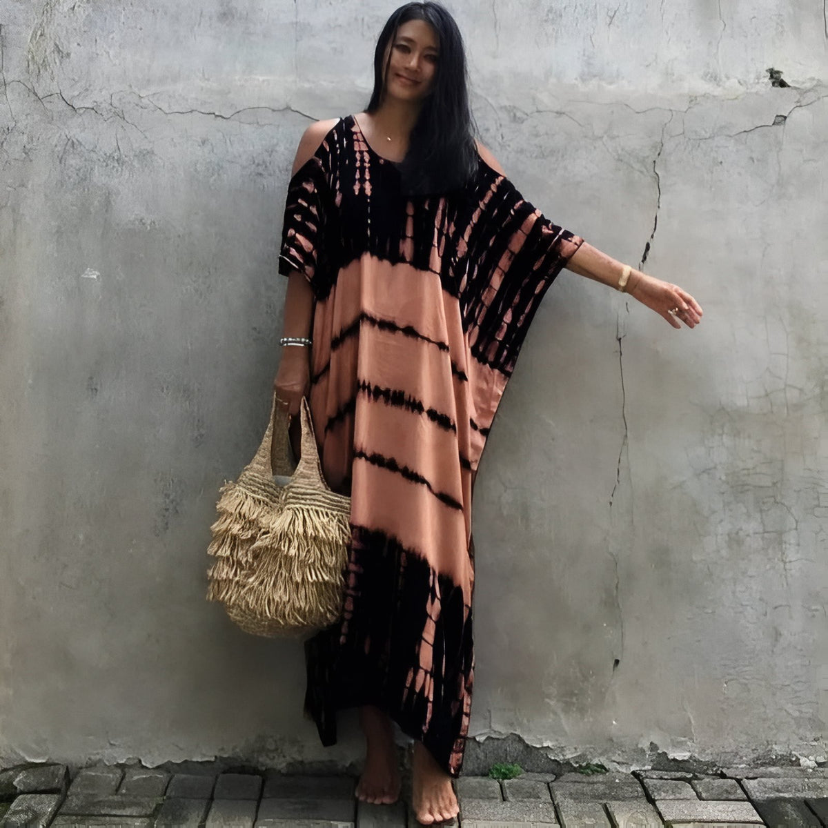 Robe Paréo Imprimé Ethnique portée avec sac - Bleu - Noir - Rose - Terracotta