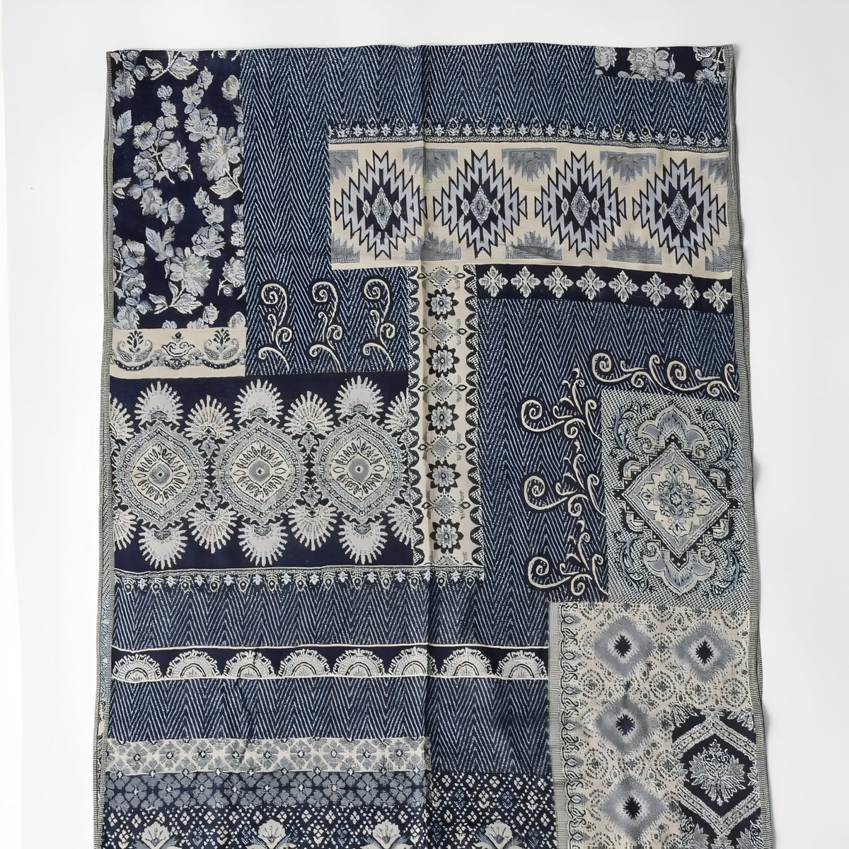 Chèche Motifs Ethniques Bleu Noir motifs variés - Bleu Marine et Gris Clair