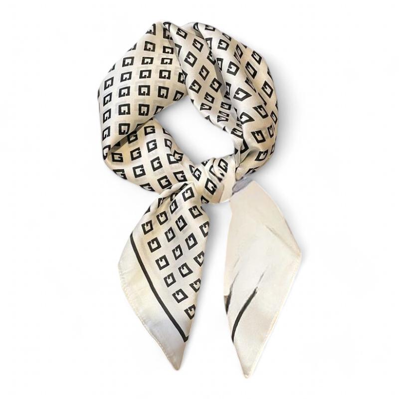 Petit Foulard Carré Couleur Beige et Noir 70*70cm