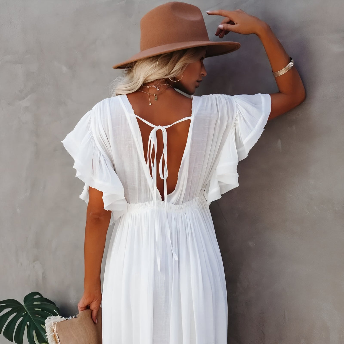 Robe de Plage Style Oversize portée de dos - Bleu - Lavande - Noir - Rouge Brique - Gris - Vert Clair - Vert Foncé - Rose Clair - Blanc - Beige