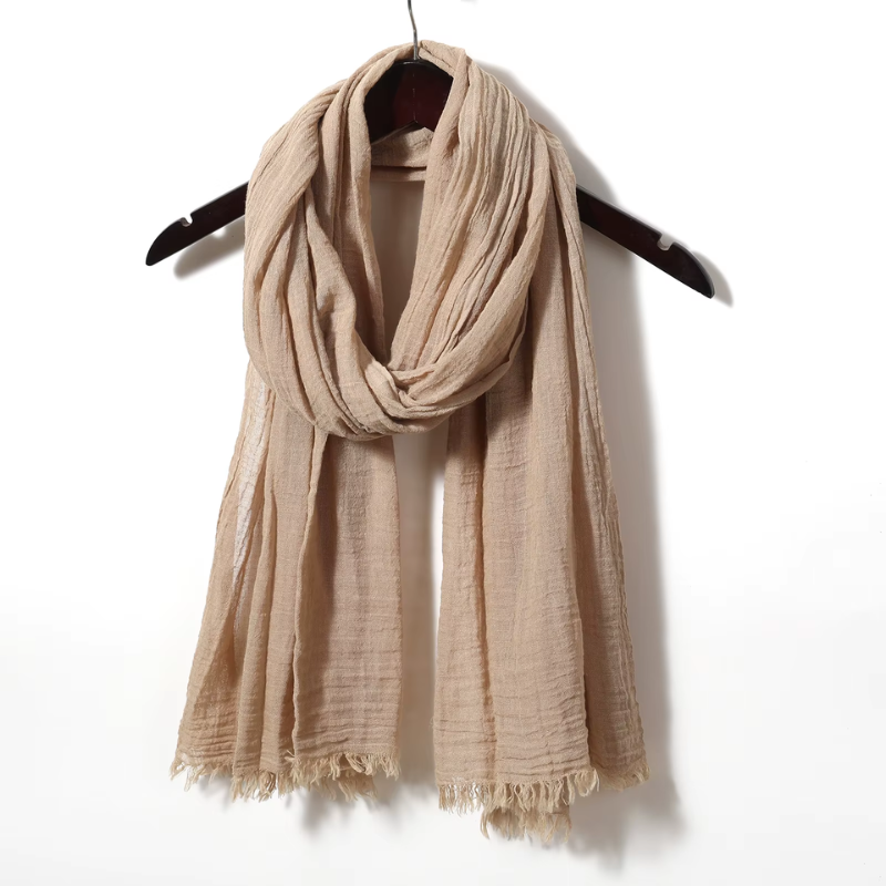Chèche en Coton suspendu sur cintre - Beige