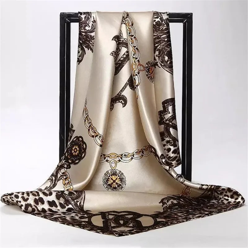 Foulard Carré 90x90 Beige et Noir 90*90cm