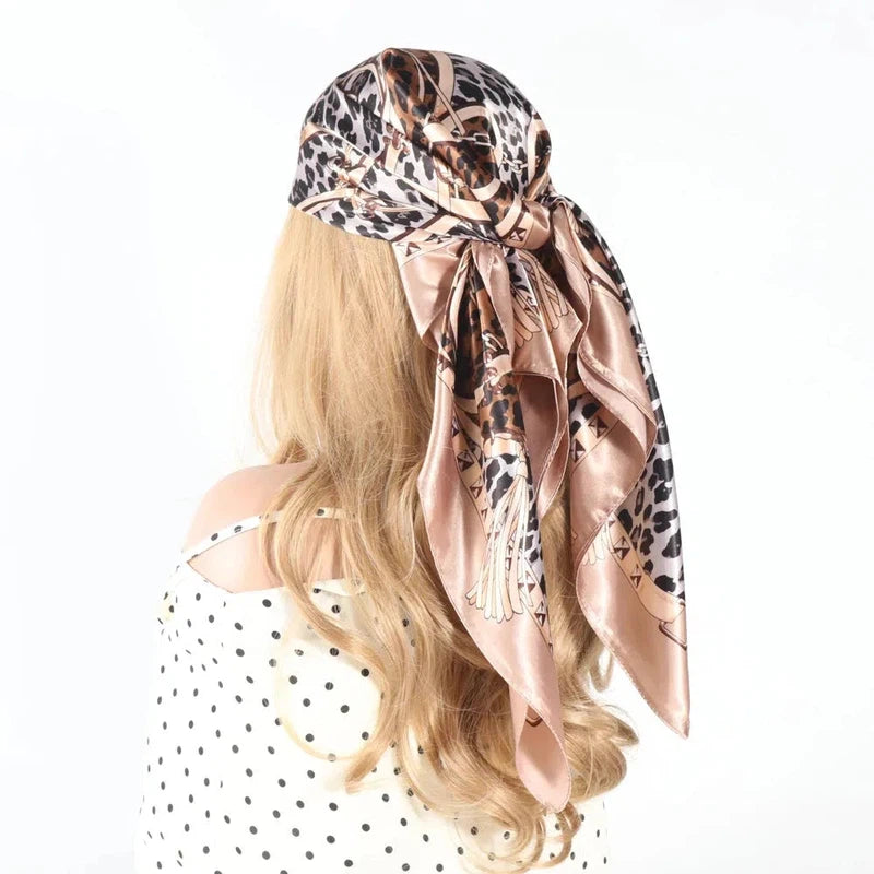 Foulard pour Cheveux Carré Marron Léopard 90*90cm
