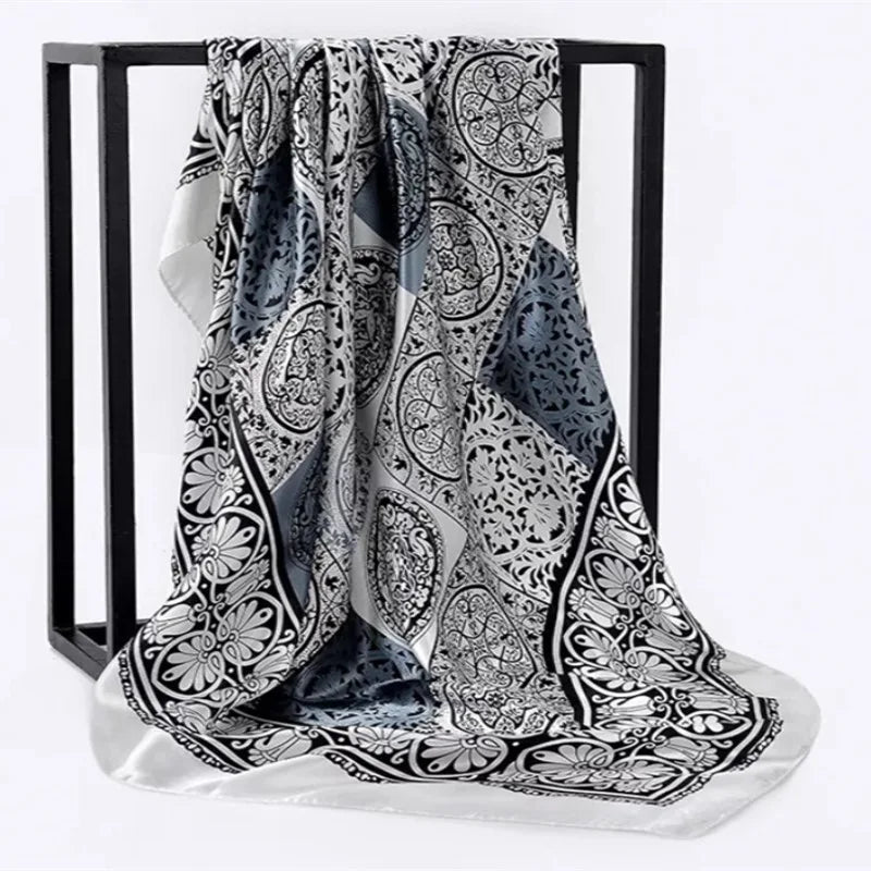 Foulard Petit Carré Gris 90*90cm