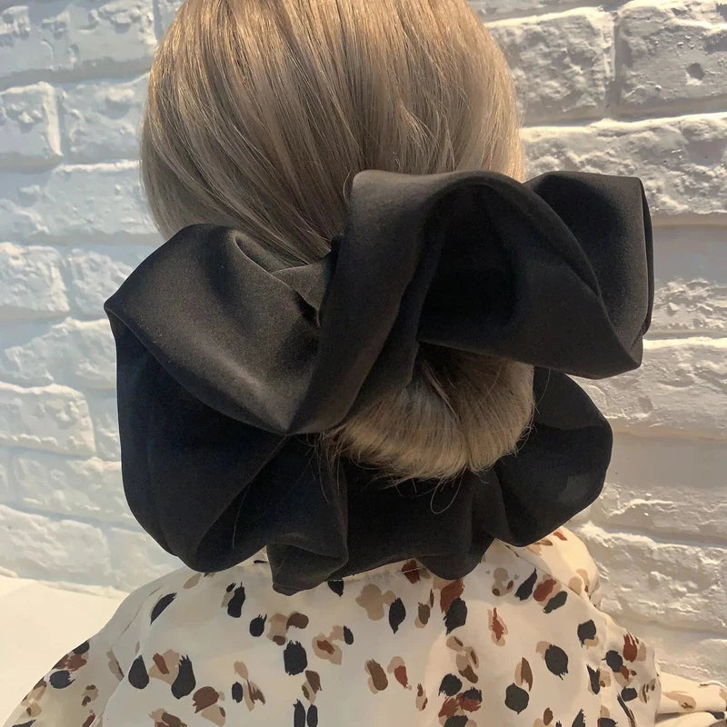 Gros Chouchou Cheveux Noir Satiné 