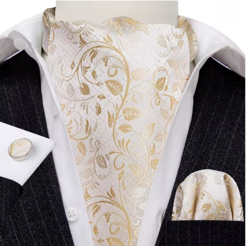 Ascot en Soie avec Boutons et Pochette Blanc