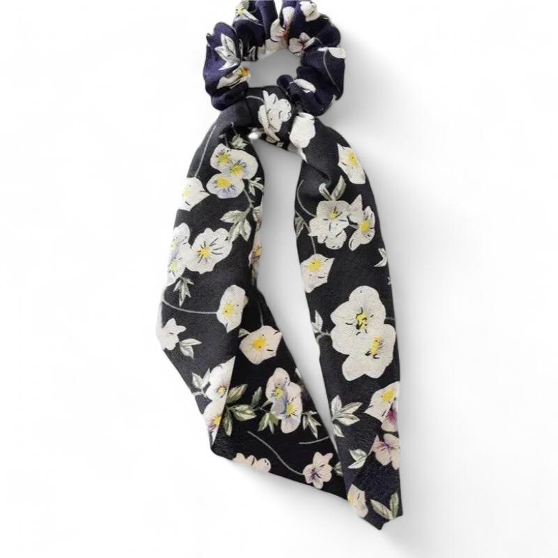 Chouchou Foulard Cheveux Noir et Floral 