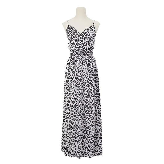 Robe de Plage Léopard robe portée sur mannequin - Noir et Blanc