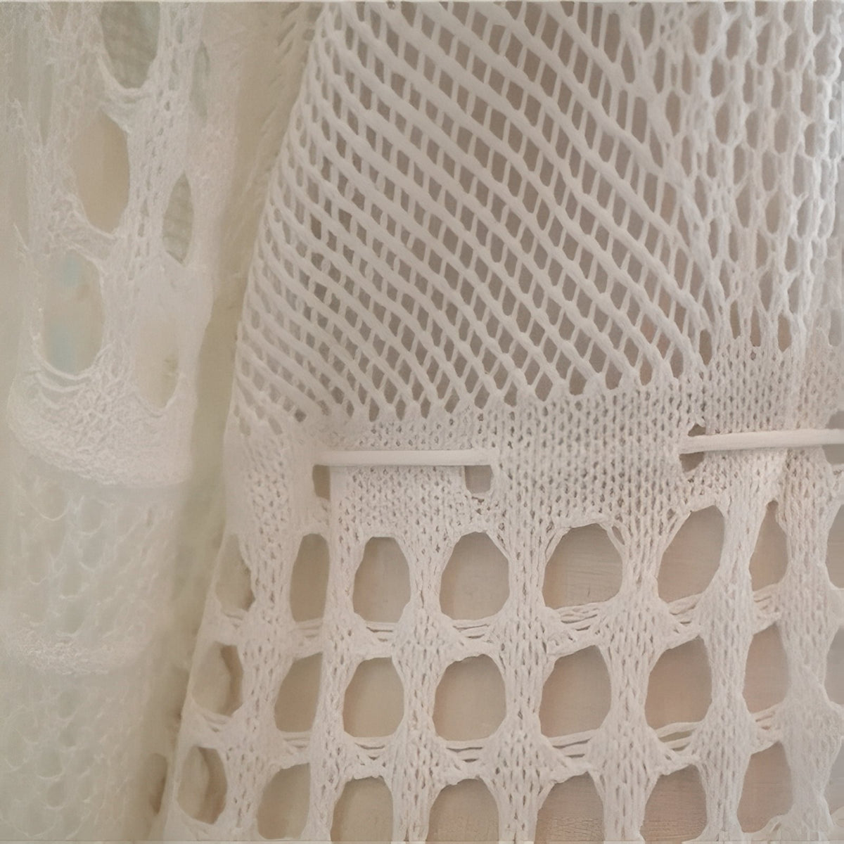 Robe Crochet de Plage Maxi Ajourée gros plan matière ajourée - Noir - Beige - Blanc