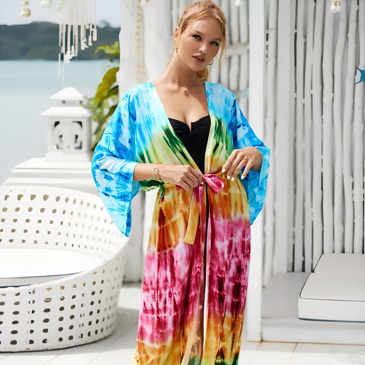 Kimono Tie and Dye Imprimé Ligné Manches Mi-longues portée à la main - Multicouleur