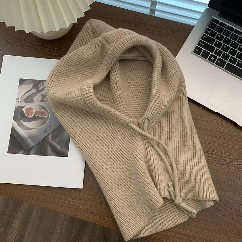 Echarpe Cagoule Beige posée