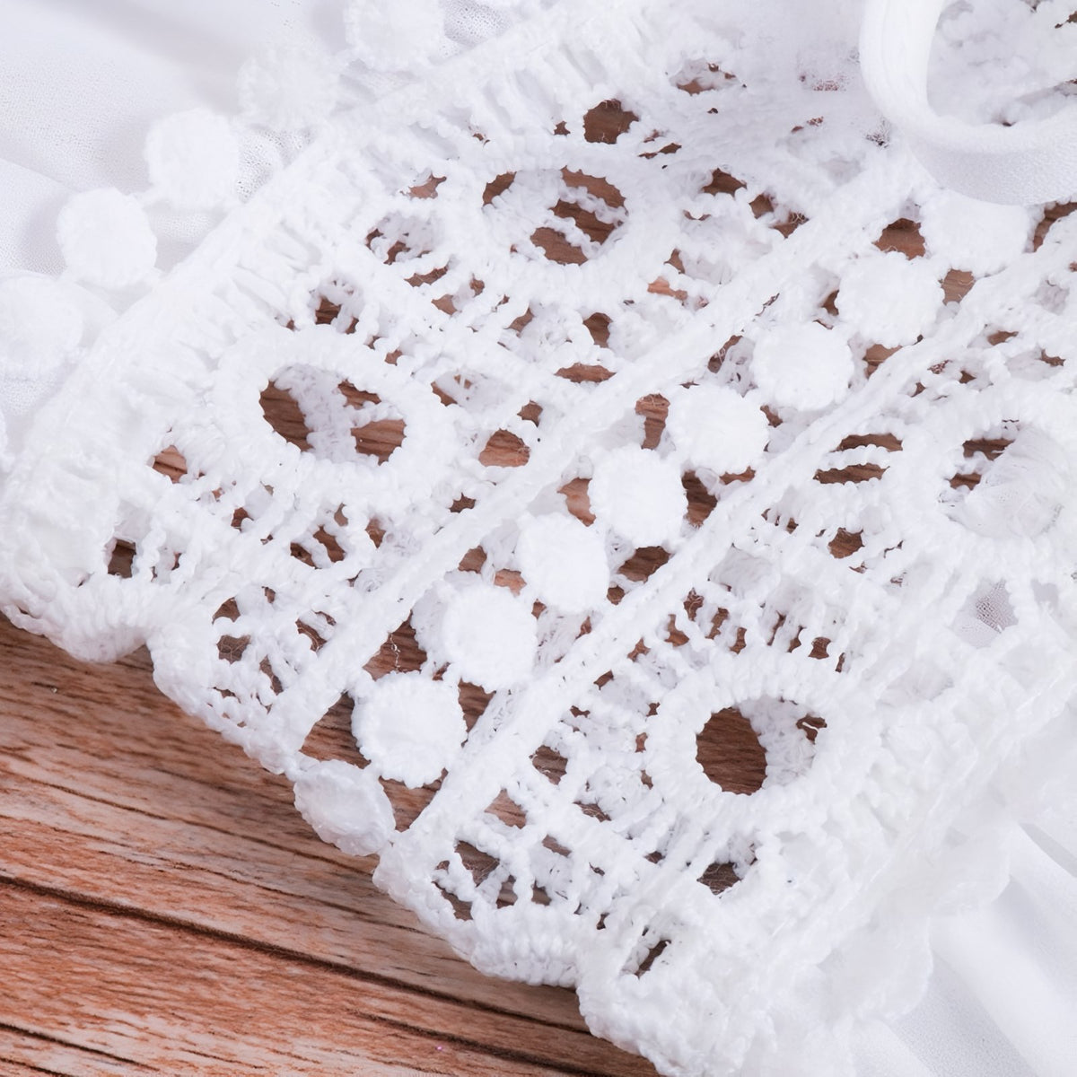 Paréo Kimono Long avec Ceinture en Dentelle gros plan dentelle - Blanc